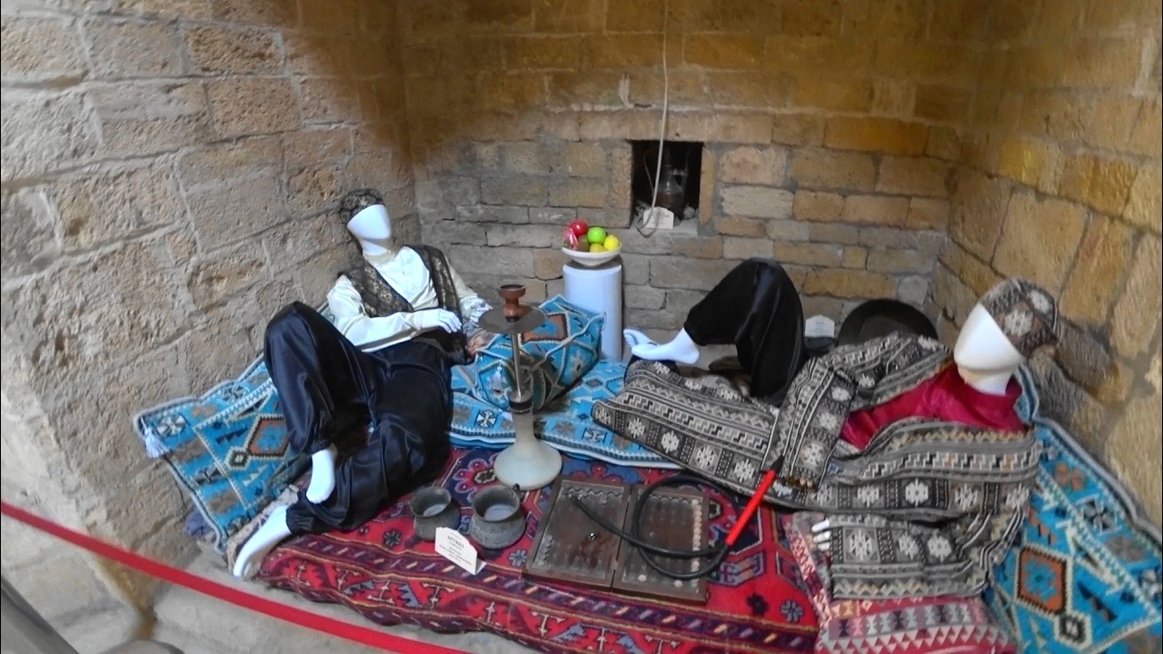 КРИКИ ИЗ ПРЕИСПОДНЕЙ. ЦИТАДЕЛЬ НАРЫН-КАЛА. ЗАВТРАК ПО-ДАГЕСТАНСКИ. ДЕРБЕНТ. ДАГЕСТАН.