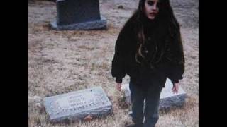 Video thumbnail of "Crystal Castles -  Vietnam"