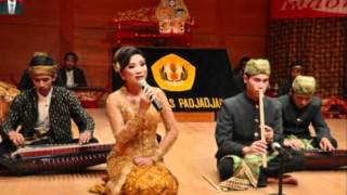 Pupuh Sinom - asepsumardi