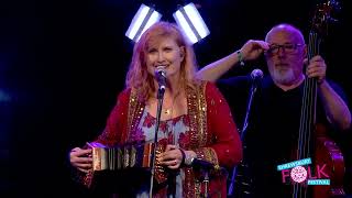 Eddi Reader at Shrewsbury Folk Festival 2023