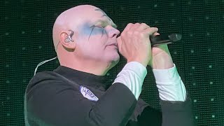 Smashing Pumpkins - Cyr (Live in Milwaukee, October 2022 - Halloween show - Billy Corgan in concert)