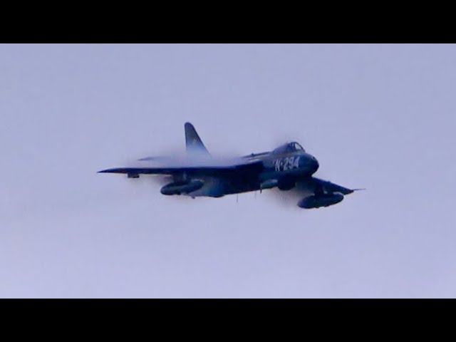 4K | Hawker Hunter AMAZING Blue Note Sound!! class=