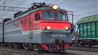 Приветливый! Электровоз ВЛ10-1818 с грузовым поездом на станции Горы