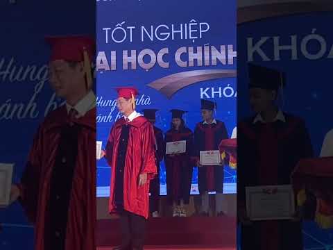 Video 21 Sinh viên Giỏi-Xuất sắc khoa CNTT nhận bằng khen... - YouTube