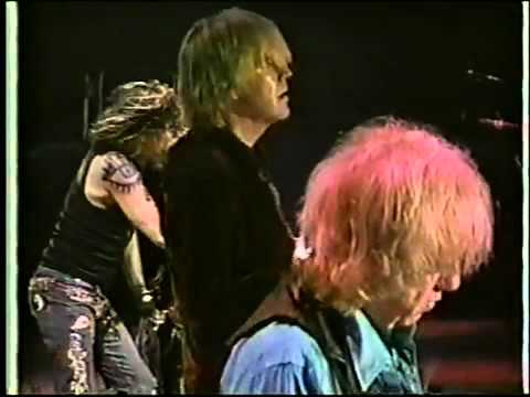 Aerosmith- Janie's got a gun [HQ] (LIVE)