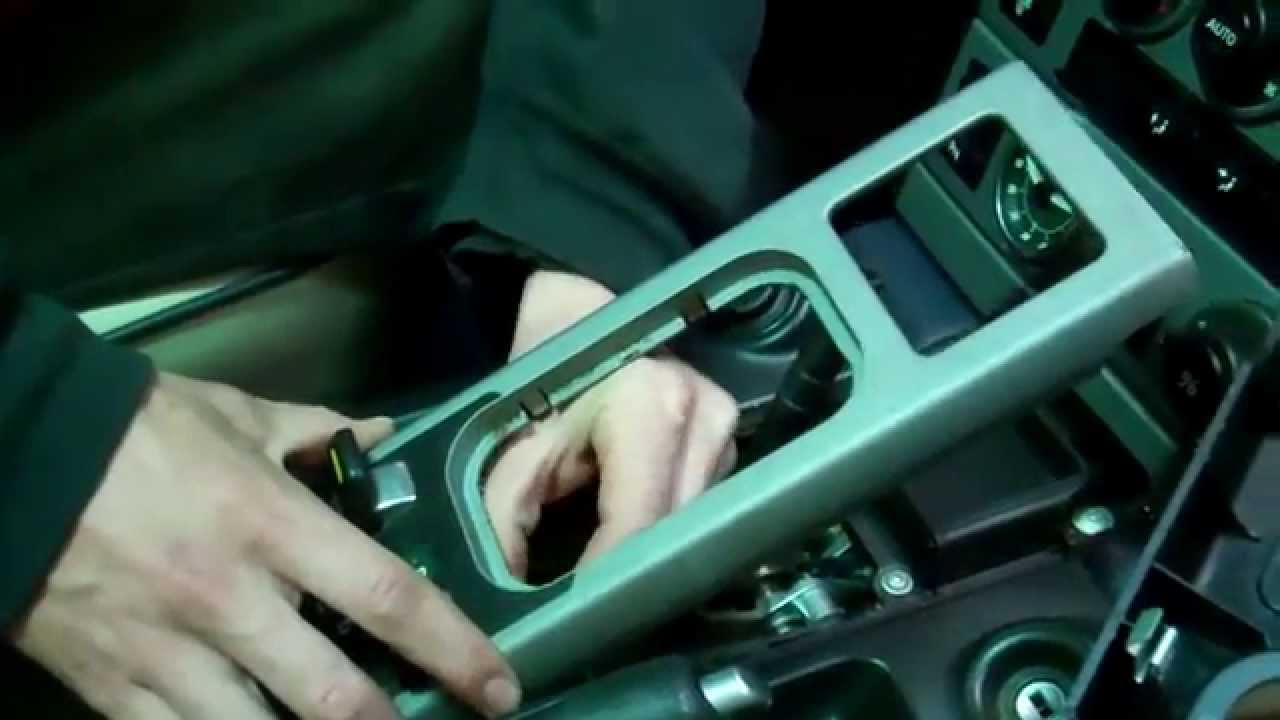 How to change the gear change panel on a Range Rover L322 YouTube
