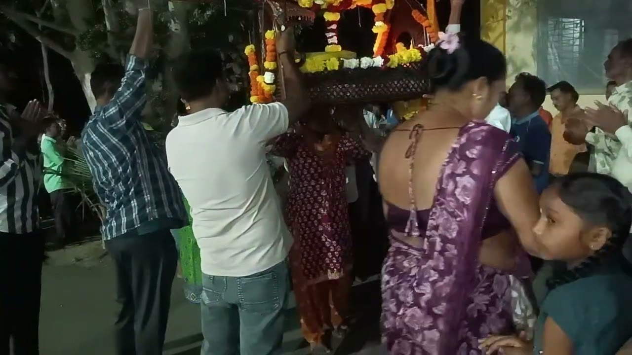 🙏🌹 ૐસાંઈ પંચલાઇ તિથૅધામ શુભ ગુરૂવાર પાલખી શોભાયાત્રા ઉદુબર ઝાડની પરિક્રમા પાલખી નિચે થી થય સાઈભકત 🙏