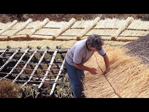 Video: Zašto krovopokrivači koriste sjekire?