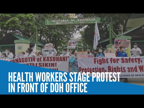 Health workers stage protest in front of DOH central office