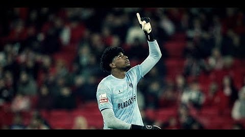 Hugo Souza - 2023/24 Saves | GD Chaves