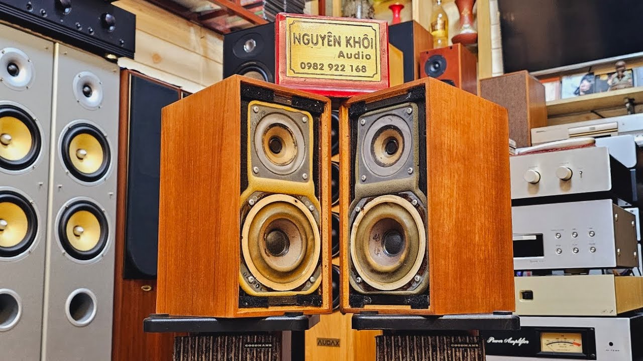 🚫Sold! The World's Smallest Goodmans Maxim Speakers. - YouTube