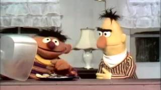 Sesame Street - Ernie And Bert - Before And After Cookies 1969