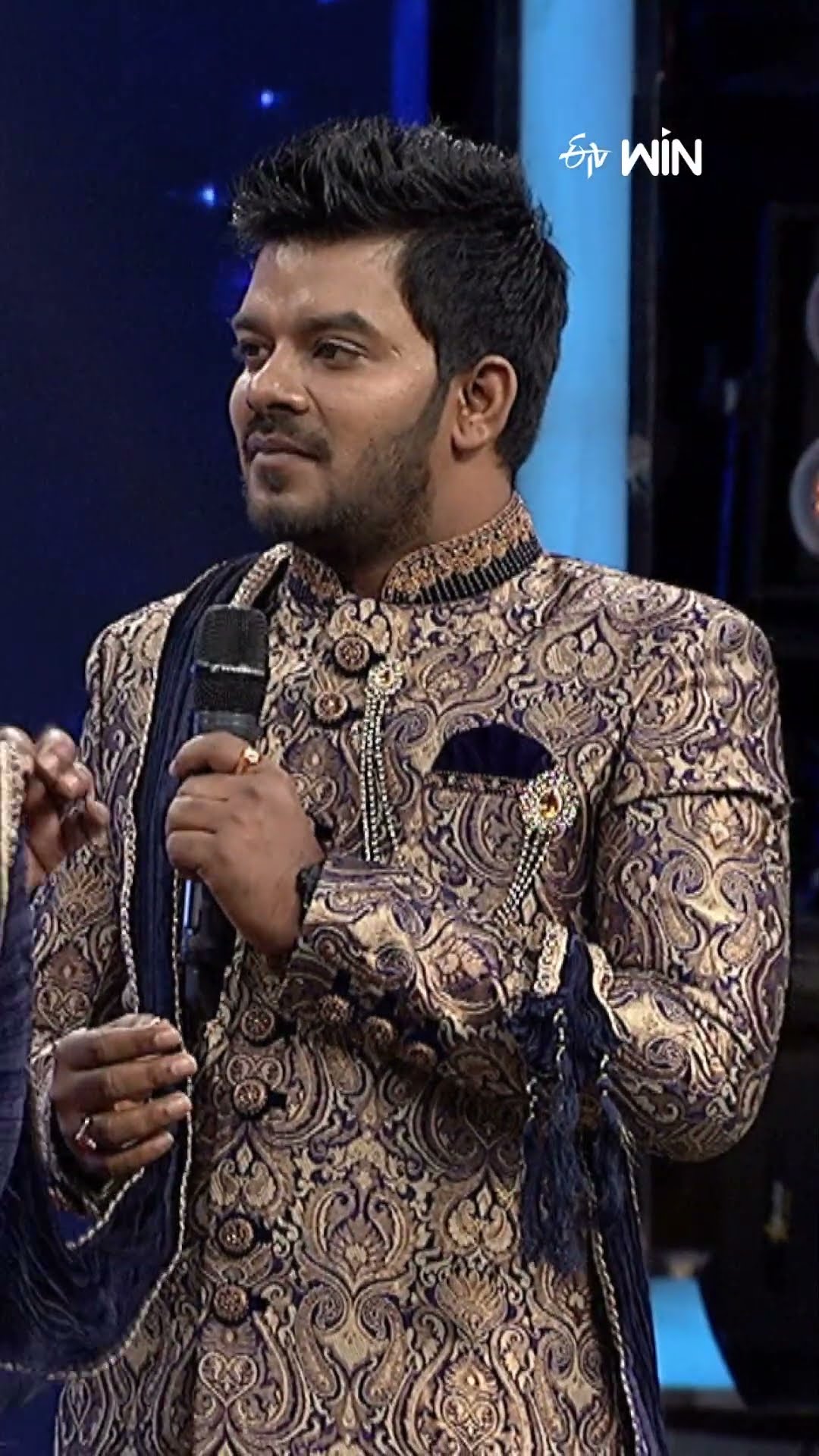#shorts - పండక్కి భార్య అడిగిన లిస్ట్ విని దడుసుకున్న సుధీర్...! #dhee #comedy #sudheer #pradeep