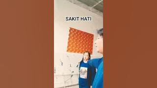SAKIT HATI @SARAF892 #dangdut #ytshorts #musikhiburan #youtubeshorts #hiburan #masukberanda