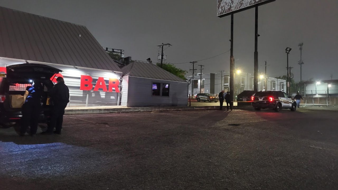 Man killed in shooting at Northwest Side sports bar, 1 person in ...