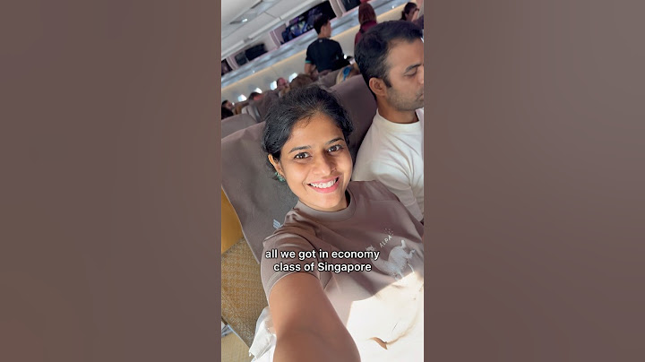 Singapore Airlines Economy Review #shorts #flight #singapore