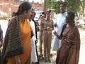 Smriti Irani Verbal Spat with Priyanka Vadra's PA in Amethi caught on Camera