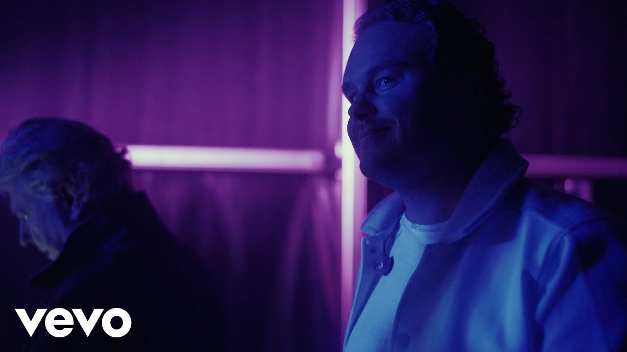 Henk Dissel brengt op 3 oktober nieuwe single “Gekke Henkie” uit.