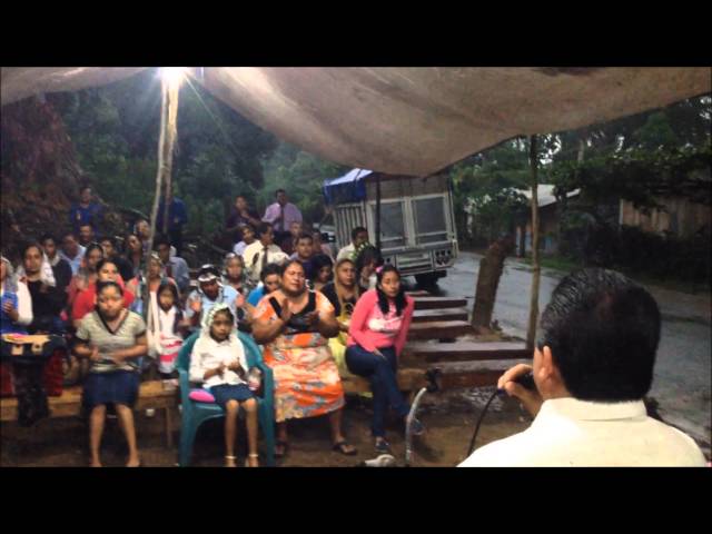 enrique escobedo de campaña en Xochiltepec Chiapas motívate! class=