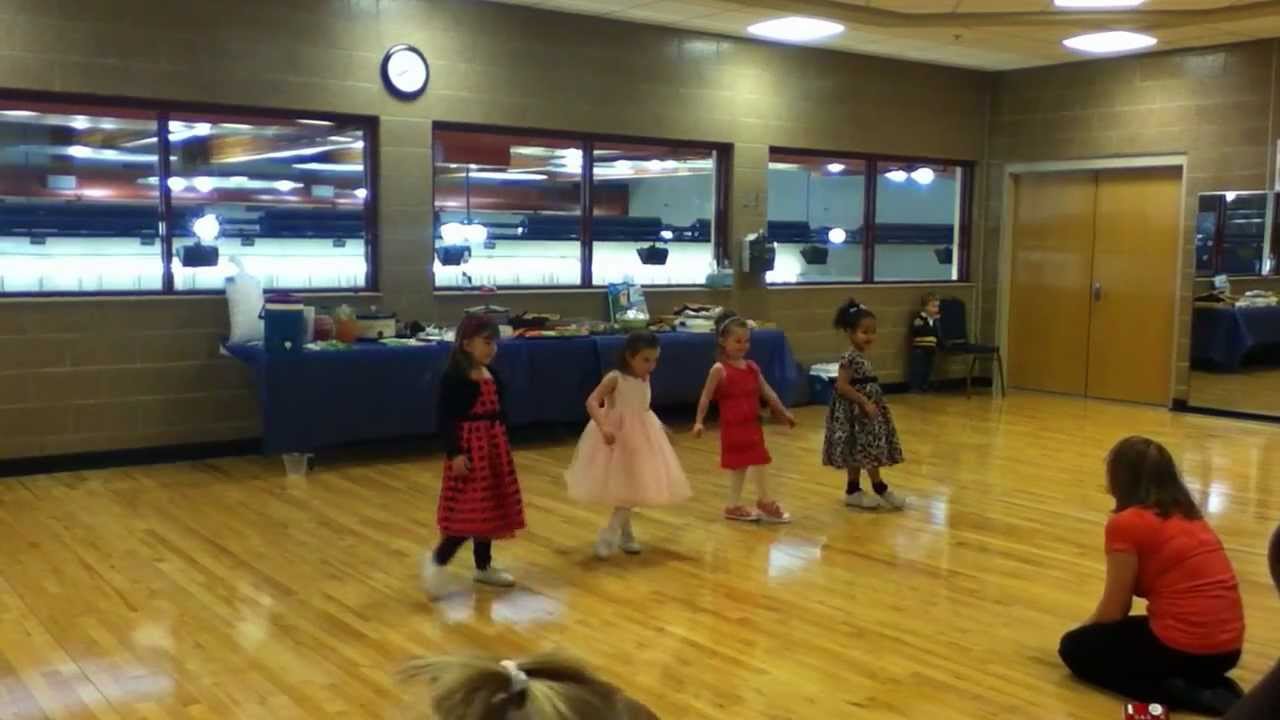 Kids Clogging 2 - YouTube