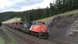CN Train Spotting HD: CN SD75I 5706 & 5647 Leads CN 766 East At English AB 3/9 7/6/13