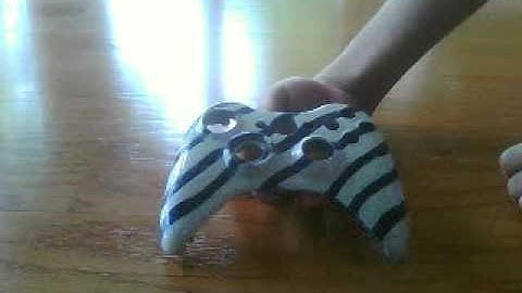 My First Custom Painted xbox360 Controller (Read Description!!)