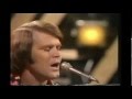 Glen Campbell - GIVE ME BACK THAT OLD FAMILIAR FEE