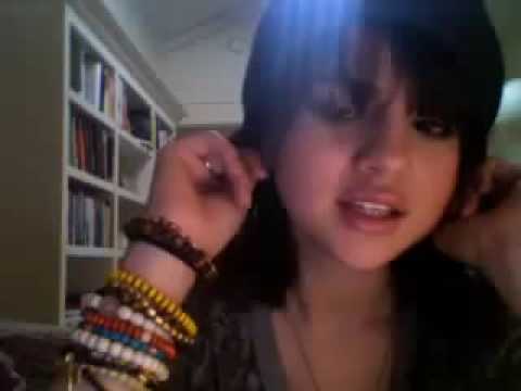 Selena Gomez Live Chat 1 on Facebook Part 5 8 7 09