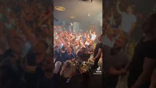 Dünyadan Uzak - Burak Bulut & Kurtuluş Kuş