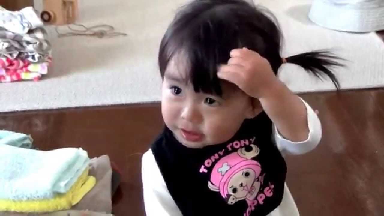 赤ちゃん こなつ おもしろ動画 初梅干しを食す A Baby Ate A Sour Thing For The First Time Youtube Baby Eating Baby Baby Face