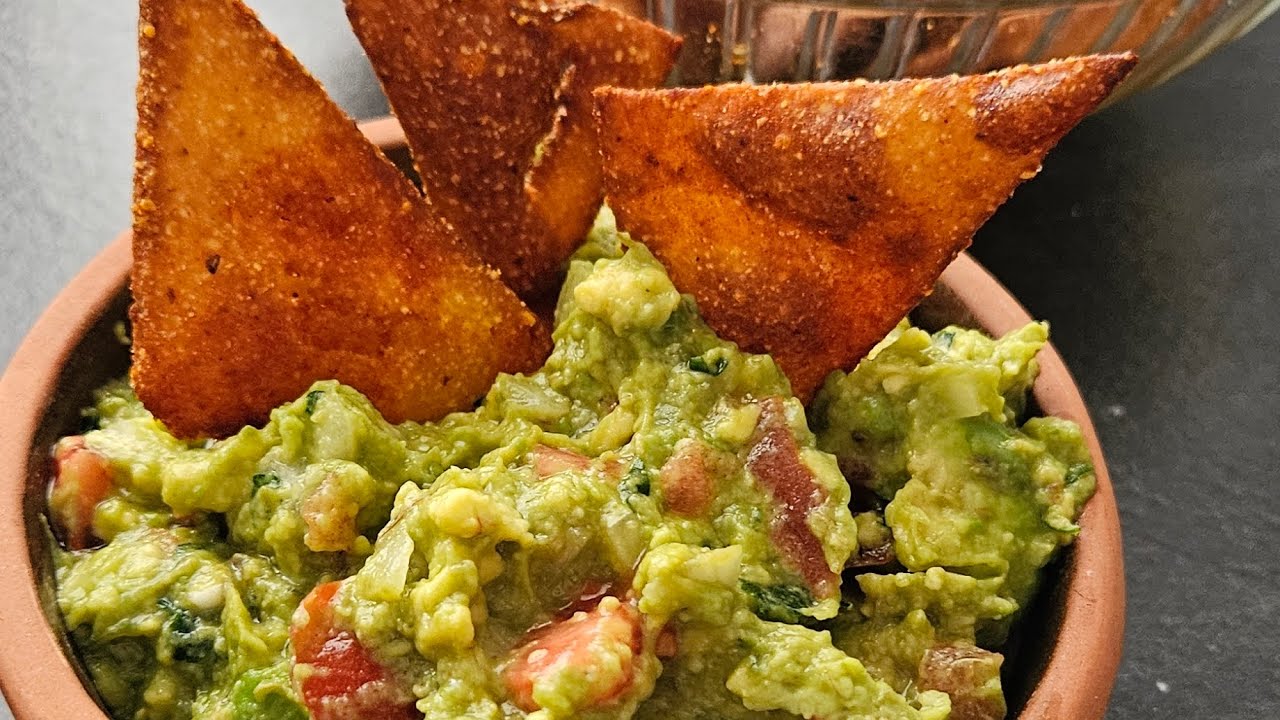 Guacamole und selbstgemachte Nachos | Tortilla Chips selber machen ...