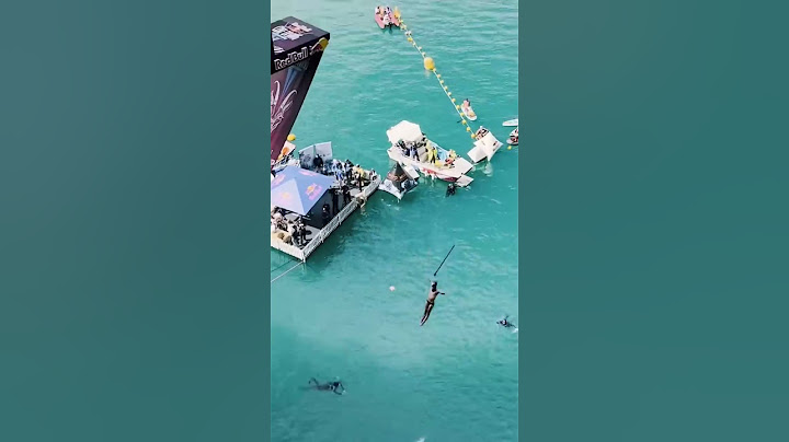Pole throw delivers *ultimate* view of 27m dive #shorts