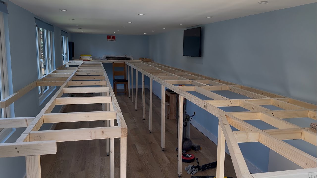 Goodford Model Railway MK6 - 3. Building the Baseboards