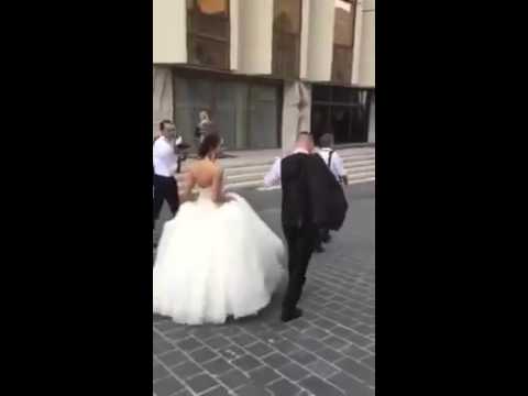 ليبي يشتم عريس اجنبي