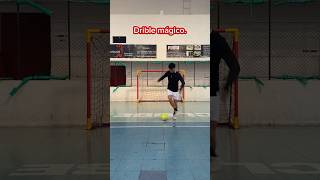 DRIBLE PARA USAR NO RACHÃO. 🤯 #tutorial #futsal #shorts