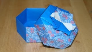 Christmas Origami - Hexagonal gift box