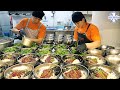 정성입니다! 시원한 해물육수가 일품인 55년 노하우의 칼국수 / Korean noodle restaurant