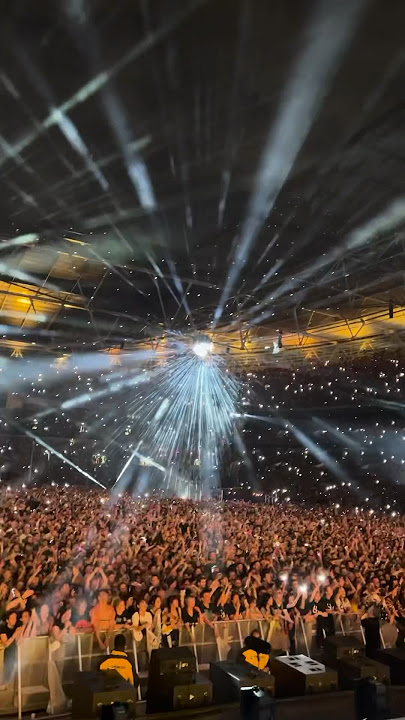 blur - Under The Westway live at Wembley Stadium #blur #shorts