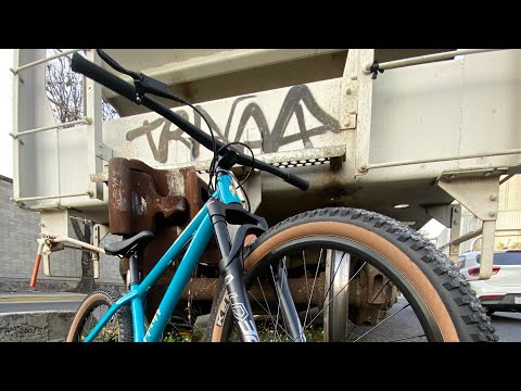 RODANDO la Nueva MTB Dirt R-24 Distress Bikes VALE LA PENA? 👊😎 #distressbikes