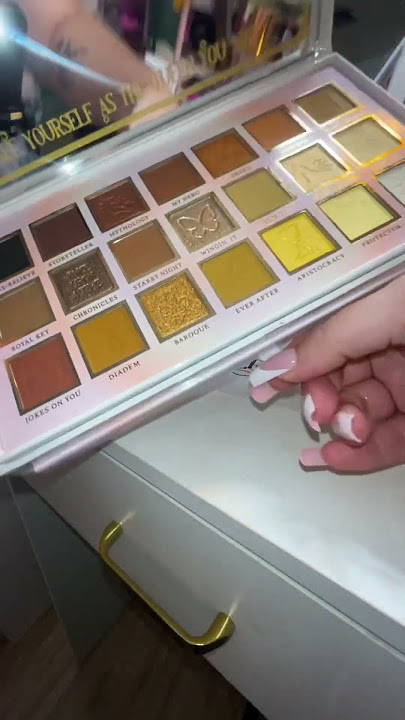 https://www.tiktok.com/t/ZTH78Ac2qUgJx-SAKNl/ @plouisemakeup_official