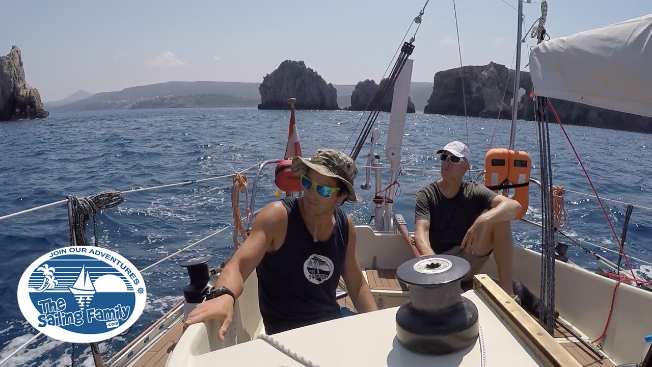 The Ionian Sea Crossing – Sailing from Greece to Italy  (The Sailing Family) Ep.3