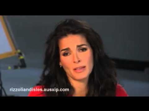 Video: Angie Harmon Net Worth: Wiki, Sposato, Famiglia, Matrimonio, Stipendio, Fratelli