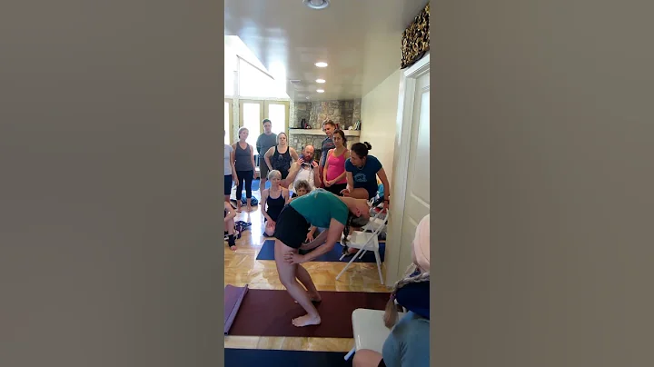 Theresa Rowland Dropping Back, Iyengar demonstrati...