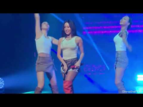 031125 화사 Hwasa Diva Cover Medley Twits Concert Seattle WA 