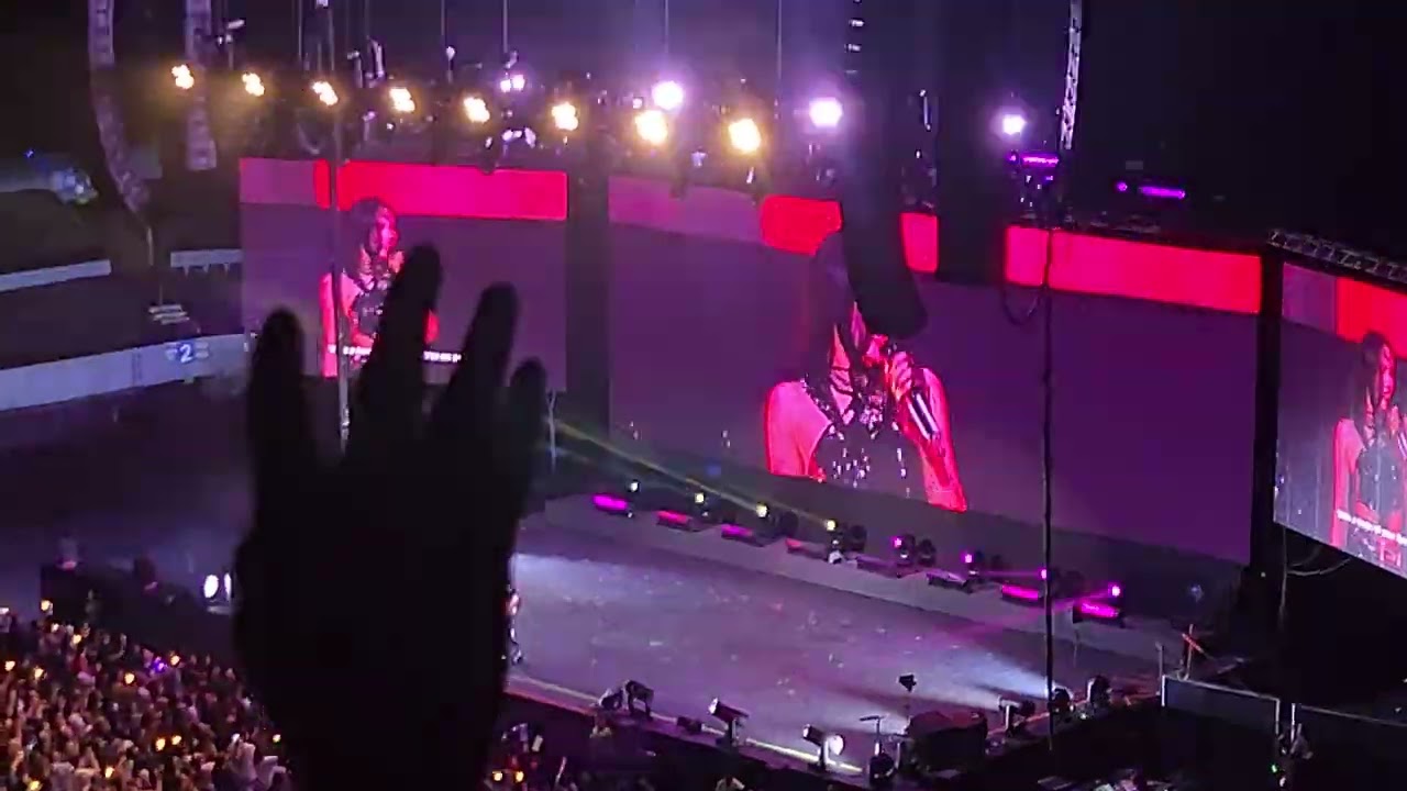 Chisa - Toxic (XG The First HOWL Mexico City)