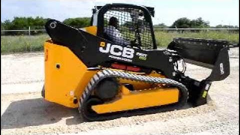 JCB 260T with a 6 in 1 Bucket...Available For Sale call 210-662-9700 for mor information.