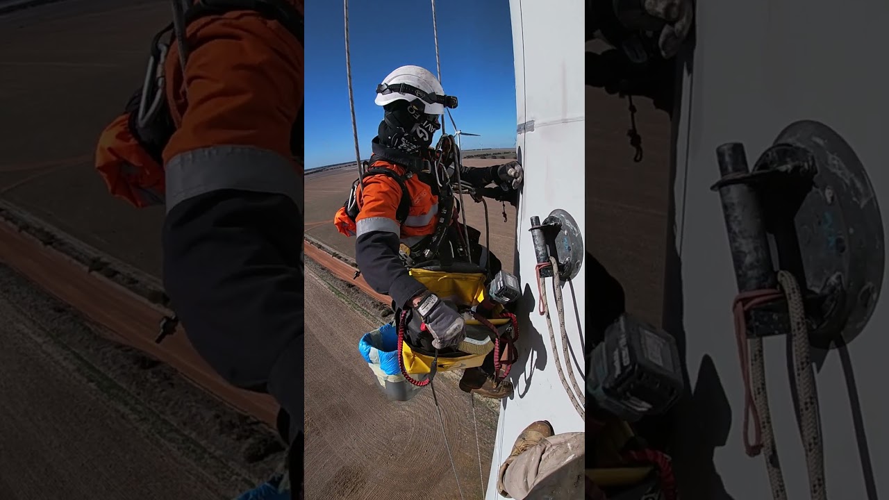 Wingman rope access tool bags. Our rope access gear bag features seat attachment and magnetic walls!