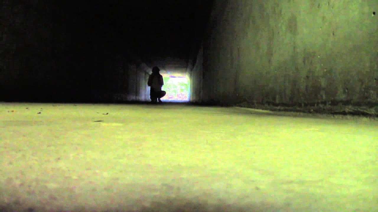 Jew's Harp in a Tunnel