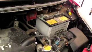 How to Replace Car Battery on Toyota Yaris