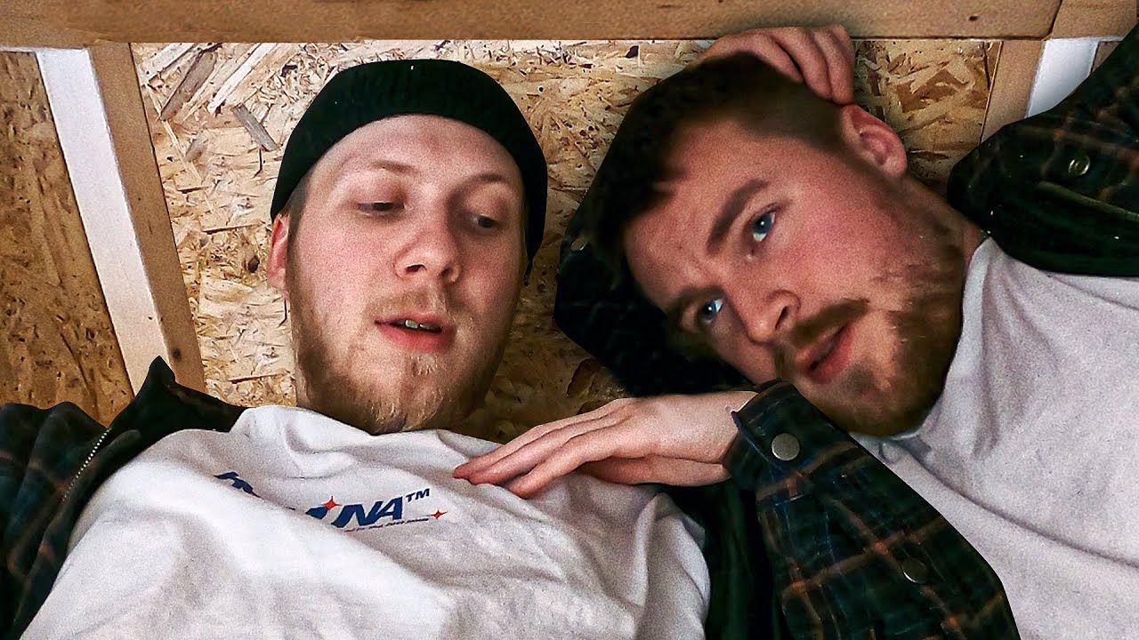 Meidät lukittiin HAUTA-ARKKUUN